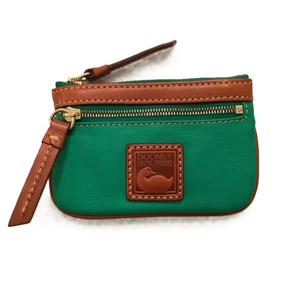 Dooney & Bourke Small Leather Kelly Green Coin Case - Picture 1 of 6
